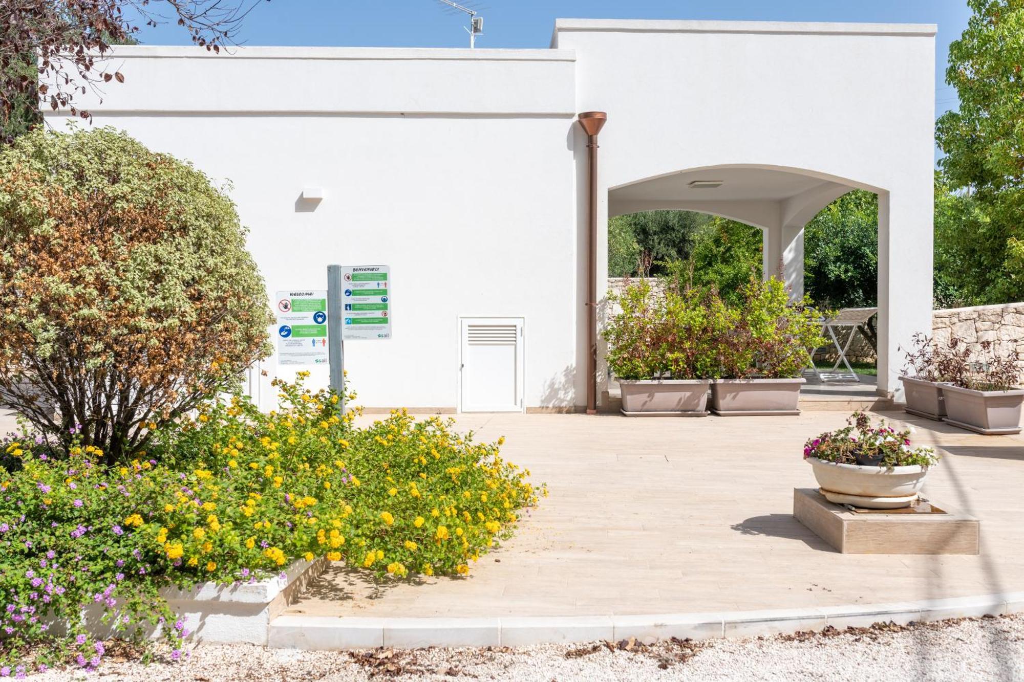 Luoghi Di Puglia Apartment Ostuni Exterior photo